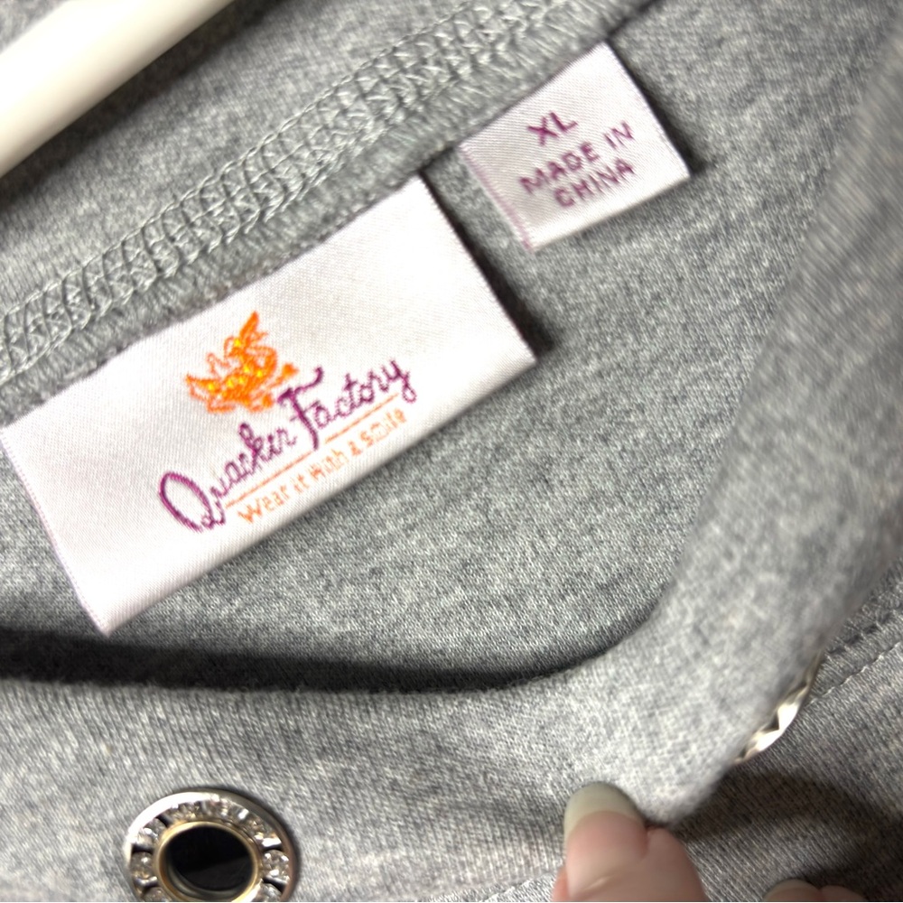 Quacker Factory Grommet Neckline 3/4 Sleeve Top Heathered Gray Knit XL - Picture 6 of 14